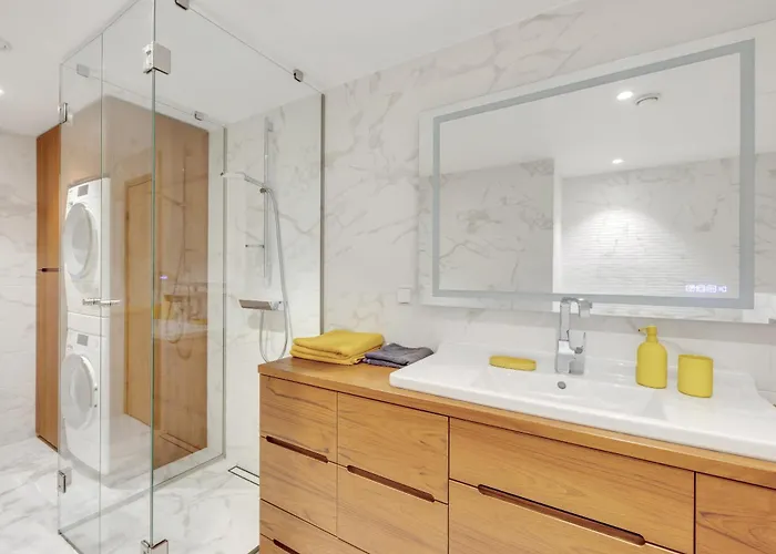 Tobias By Juniper Tallinn